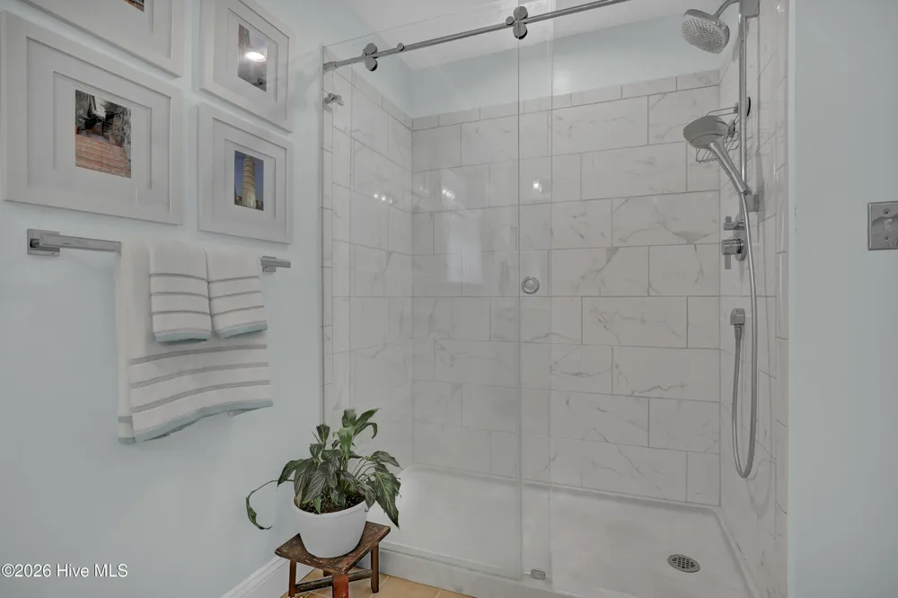 901 Saltwood Lane Wilmington, NC 28411