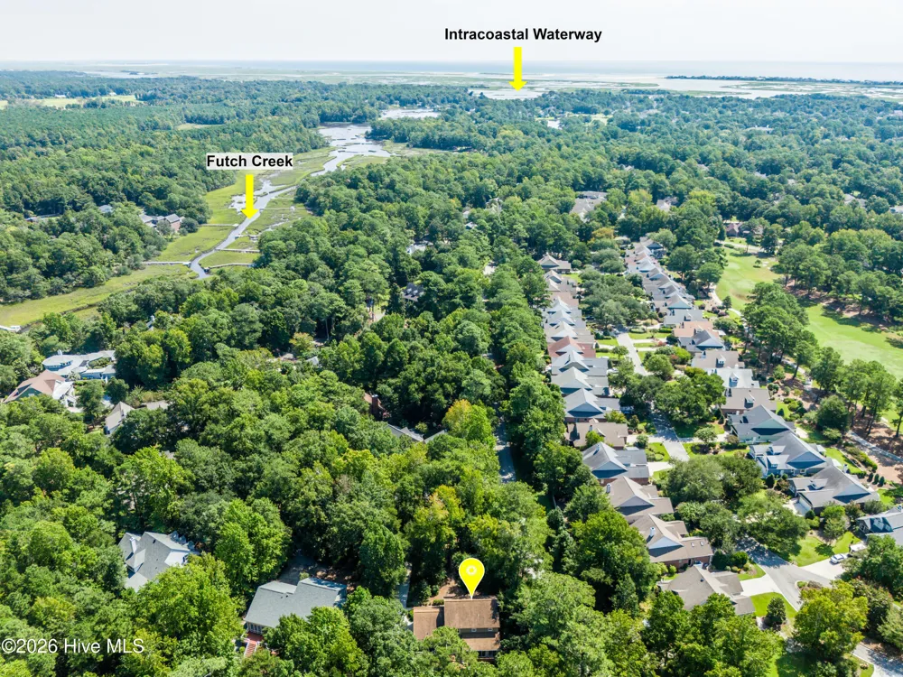 901 Saltwood Lane Wilmington, NC 28411