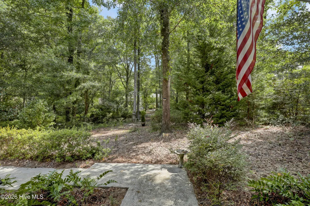 901 Saltwood Lane Wilmington, NC 28411