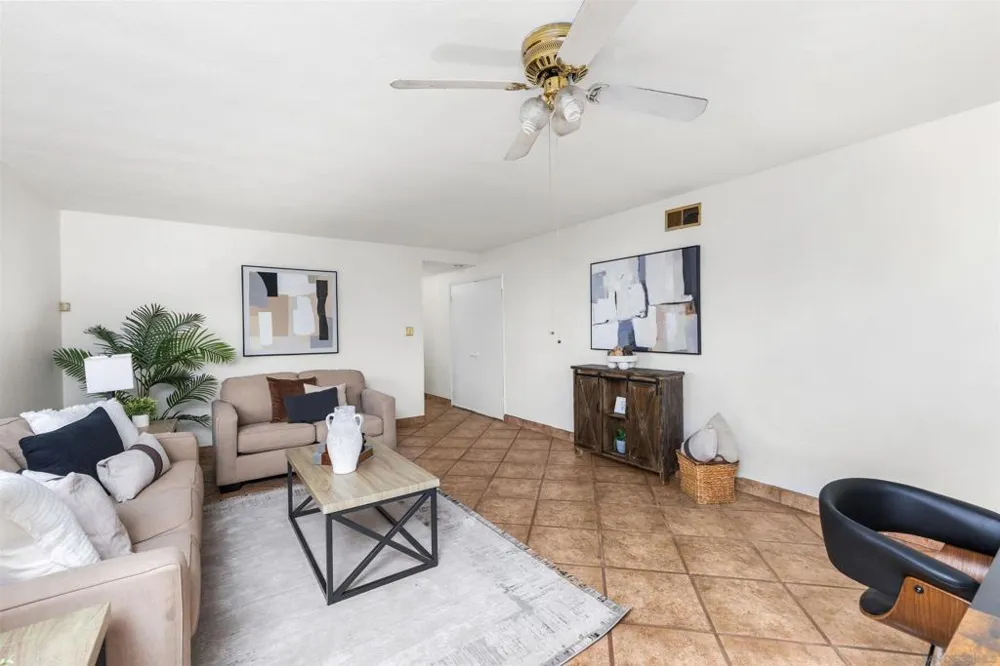 1711 Ridge View Dr. San Diego, CA 92105