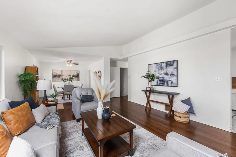 1711 Ridge View Dr. San Diego, CA 92105