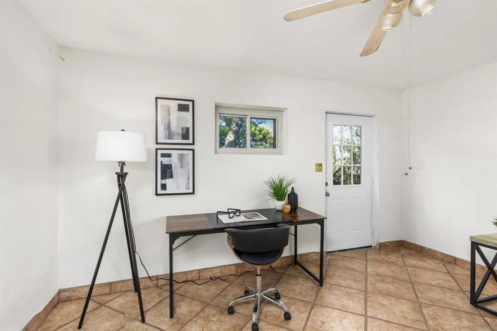 1711 Ridge View Dr. San Diego, CA 92105