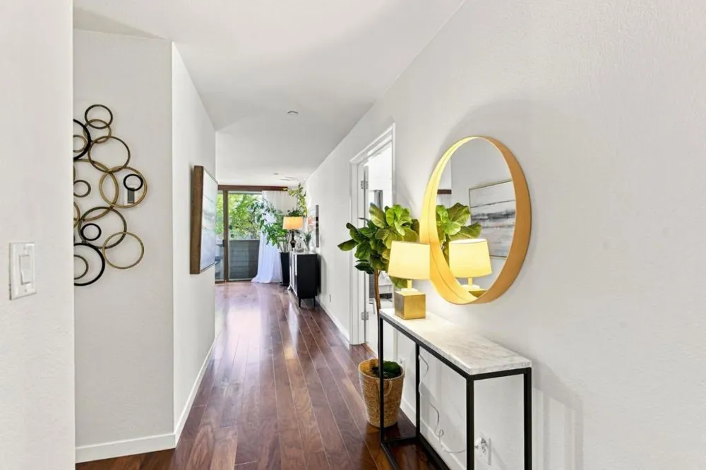 1500 Sherman Avenue #1A Burlingame, CA 94010