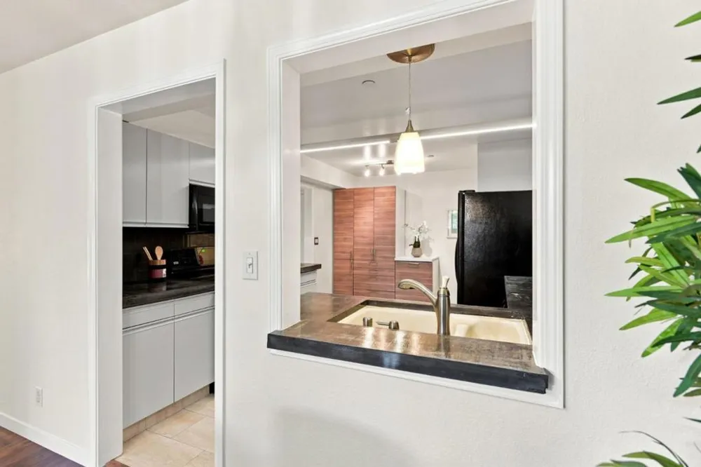 1500 Sherman Avenue #1A Burlingame, CA 94010