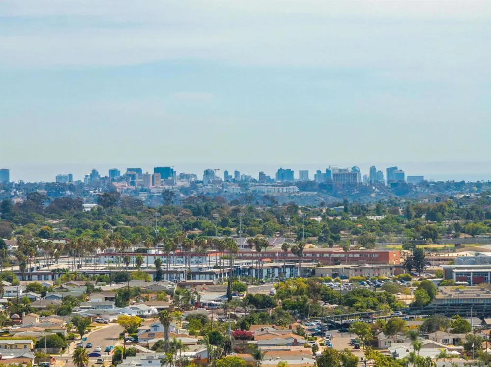 3825 Tiara St San Diego, CA 92111