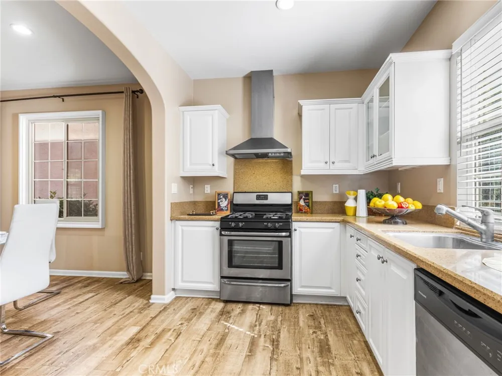 60 Pathway Irvine, CA 92618