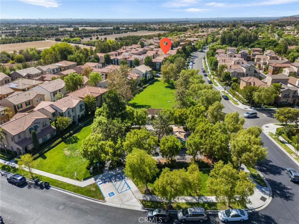60 Pathway Irvine, CA 92618