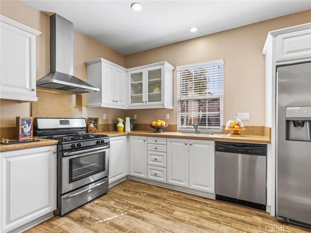 60 Pathway Irvine, CA 92618