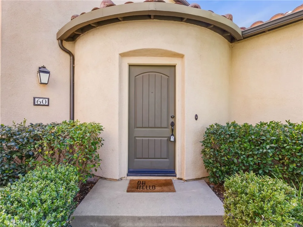 60 Pathway Irvine, CA 92618