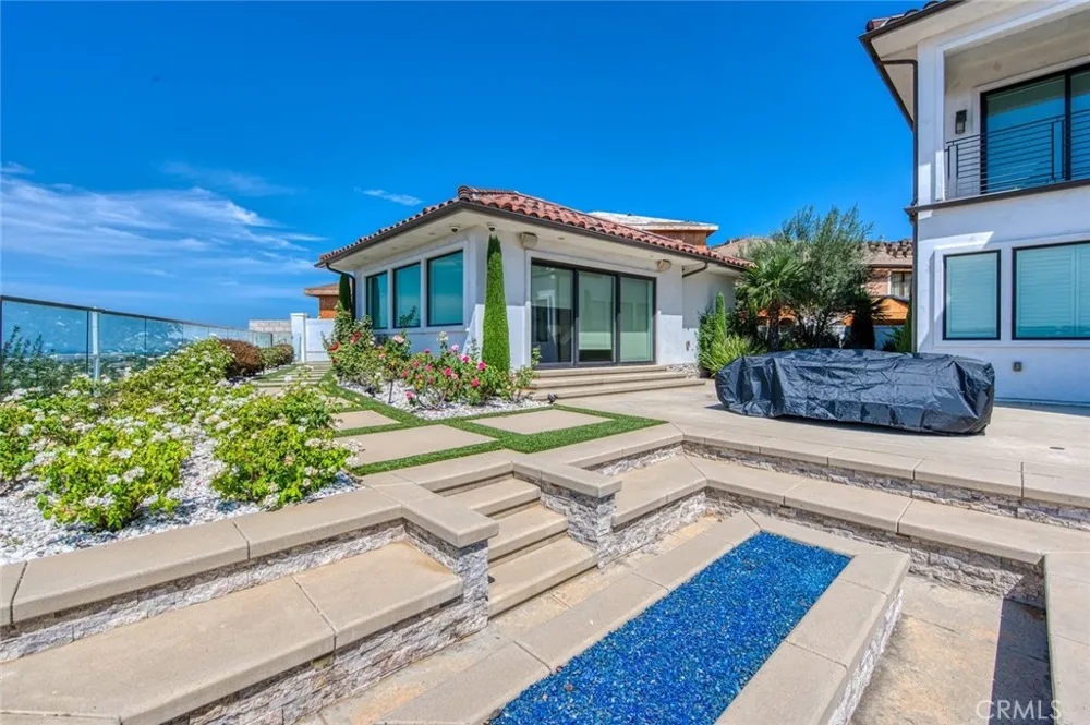 5585 Blue Ridge Yorba Linda, CA 92887