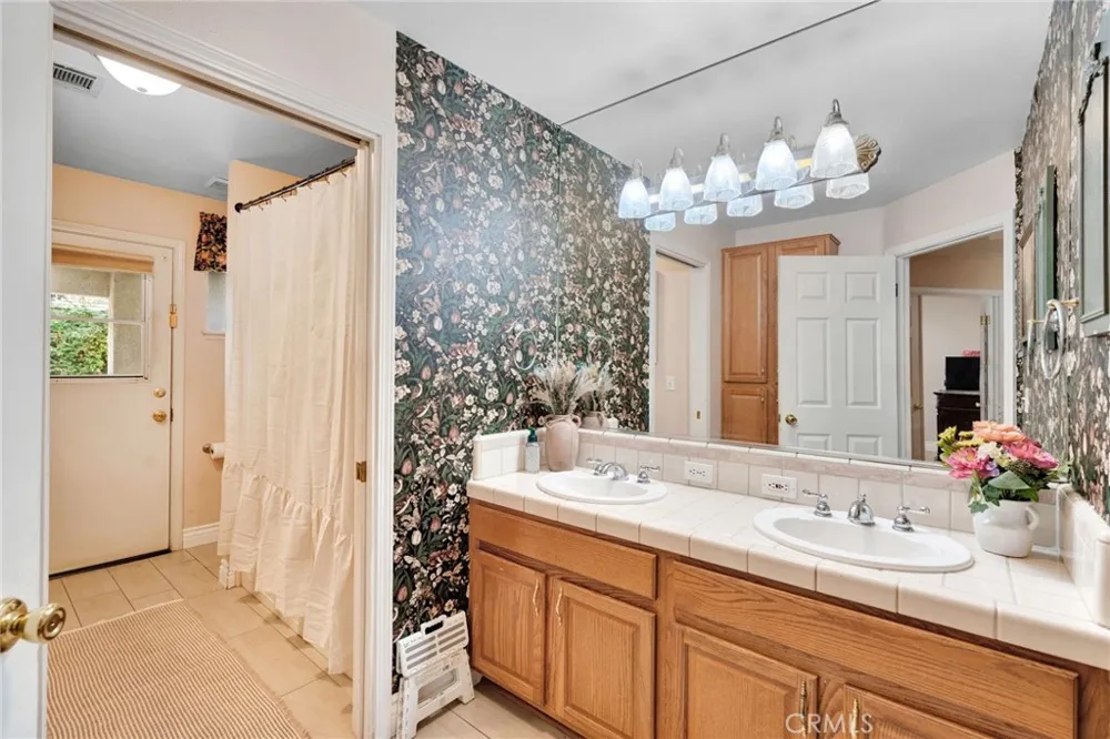 3605 Doubletree Way Madera, CA 93637