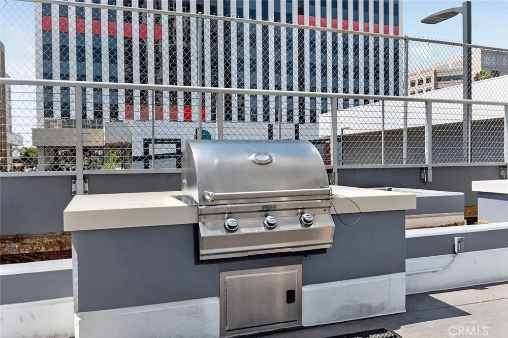 411 W Seaside #601 Long Beach, CA 90802