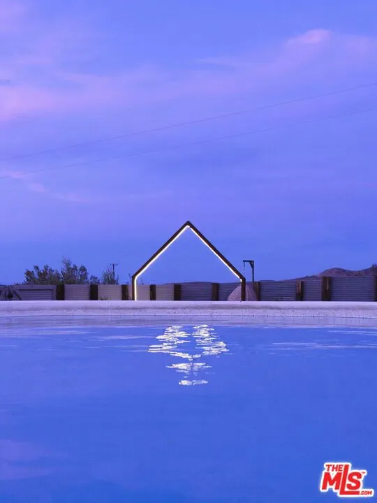 978 Hilton Avenue Yucca Valley, CA 92284