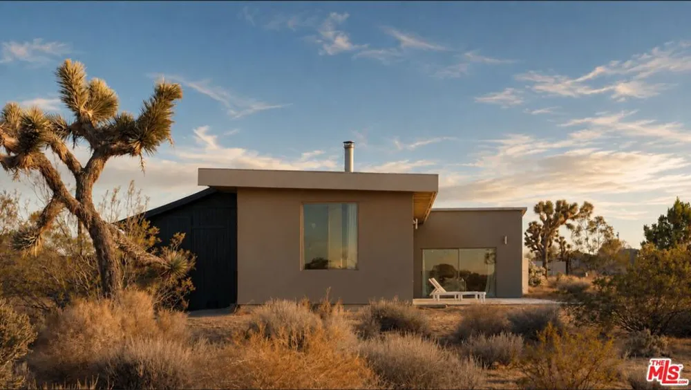 978 Hilton Avenue Yucca Valley, CA 92284