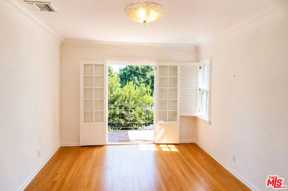 9935 Durant Drive Beverly Hills, CA 90212