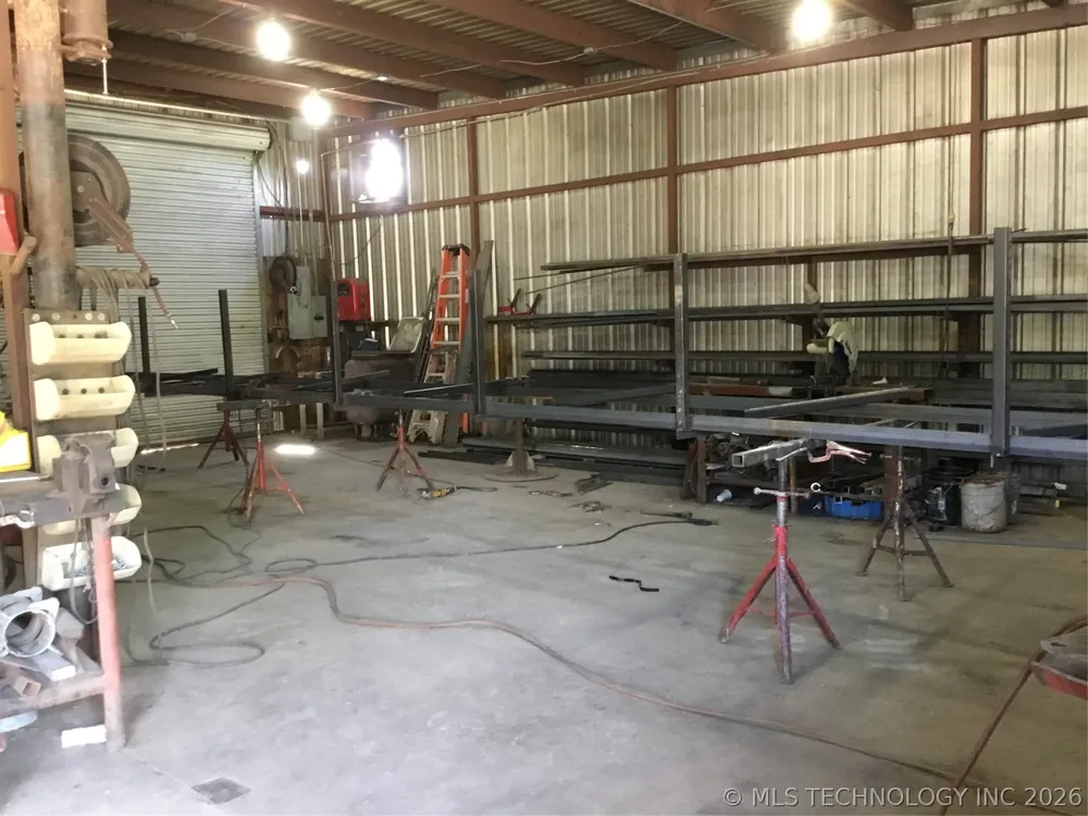 401 Hwy 70 Kingston, OK 73439