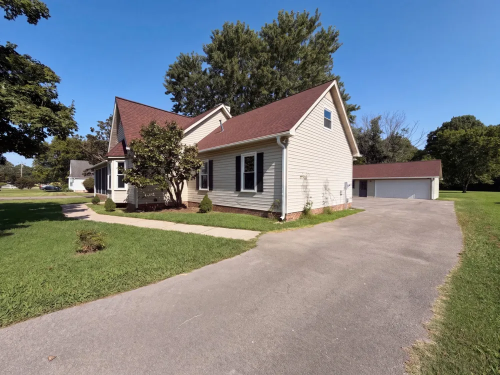 953 Pleasant Run Rd Smyrna, TN 37167