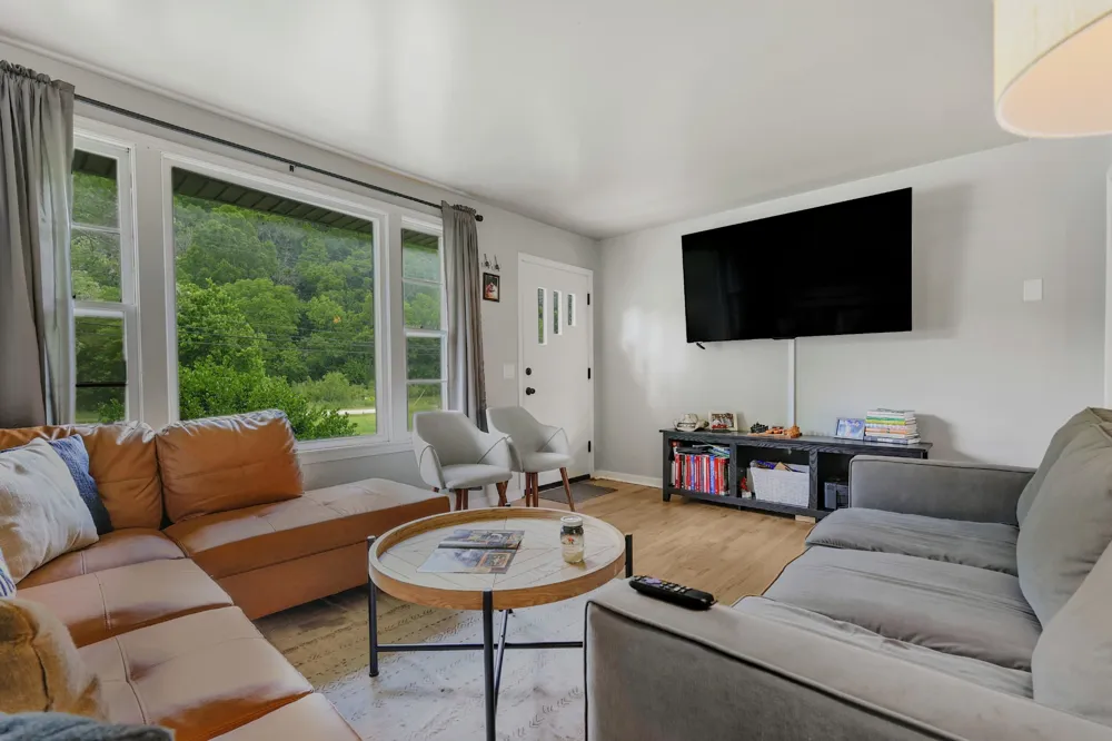 4686 Lickton Pike Whites Creek, TN 37189