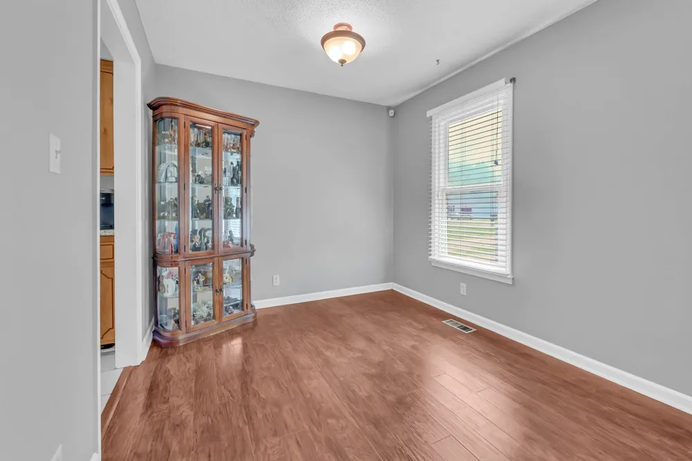 743 Spees Dr Clarksville, TN 37042