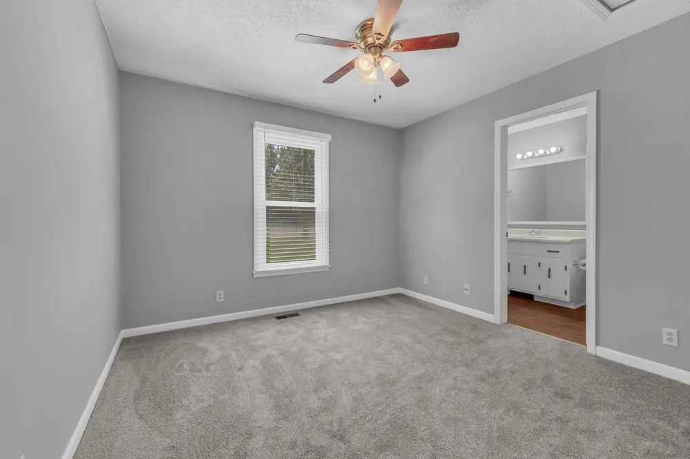 743 Spees Dr Clarksville, TN 37042