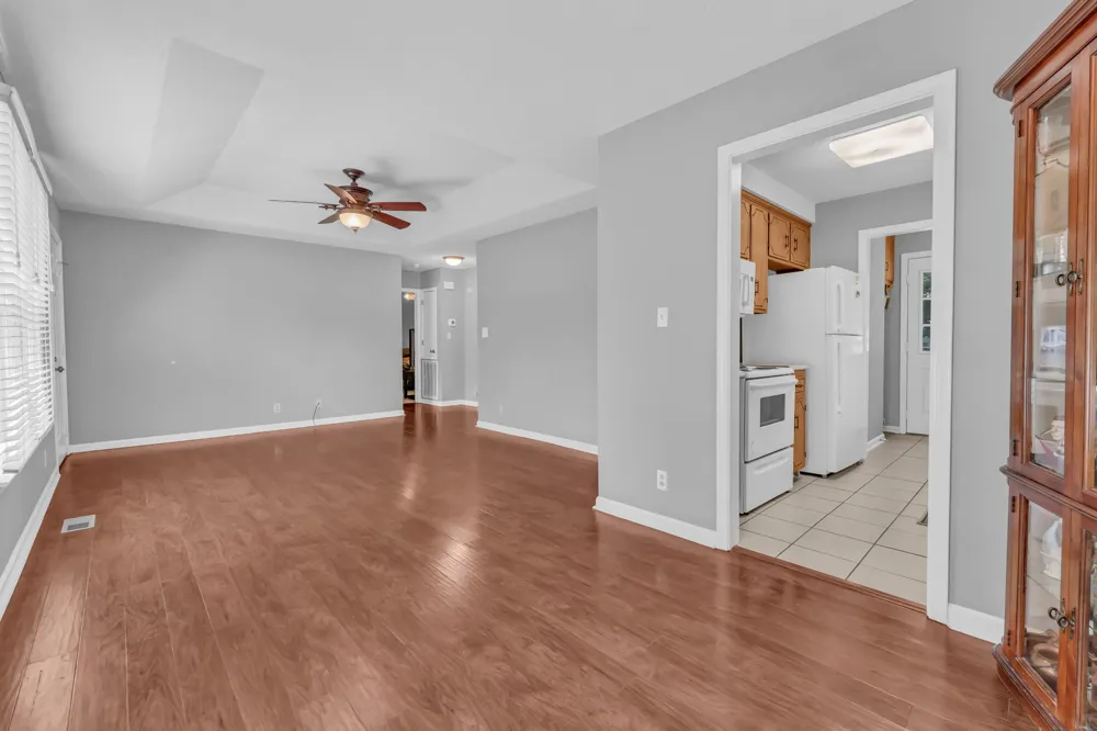 743 Spees Dr Clarksville, TN 37042