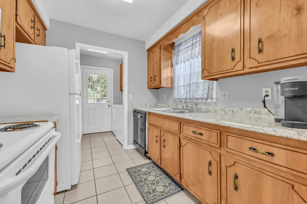 743 Spees Dr Clarksville, TN 37042