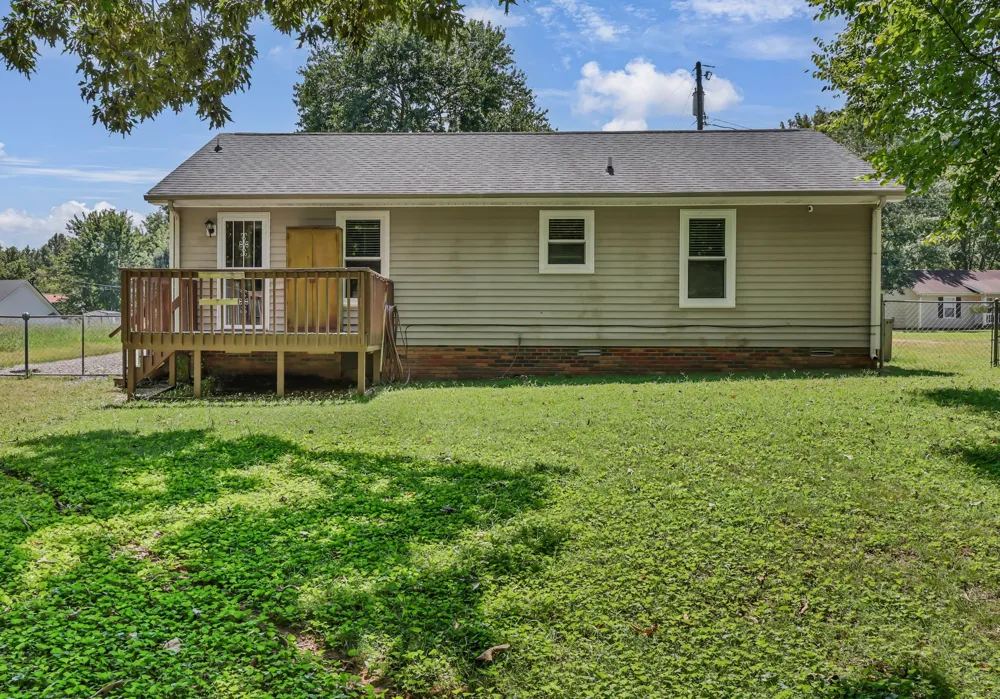 743 Spees Dr Clarksville, TN 37042