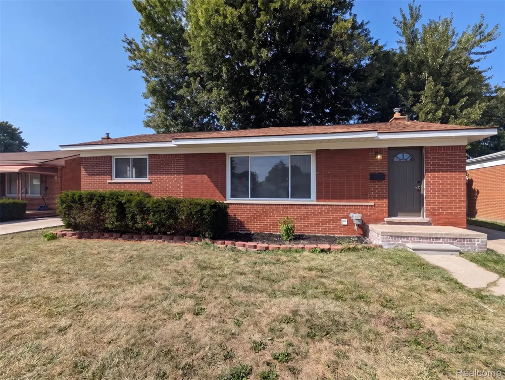 8507 Darlene Street Warren City, MI 48093