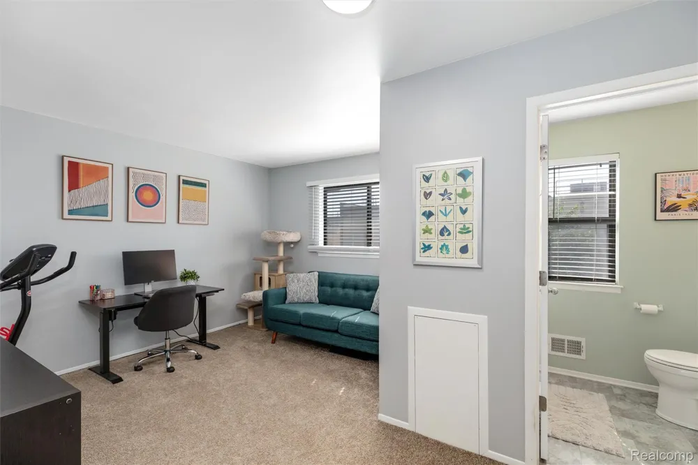 2547 Samoset Road Royal Oak City, MI 48073