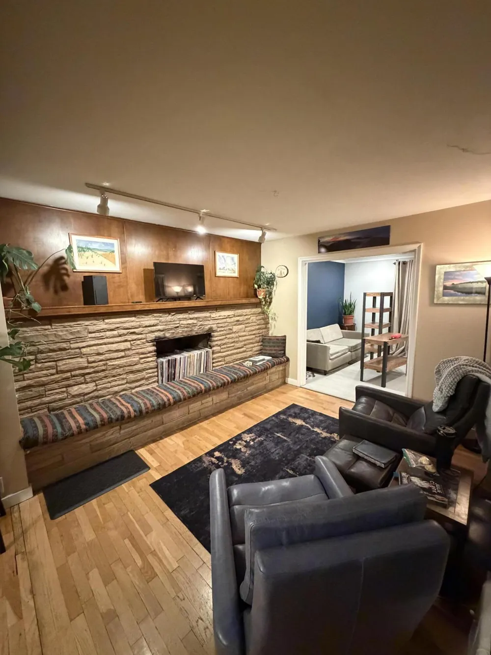 147 W 29th Street Holland City, MI 49423