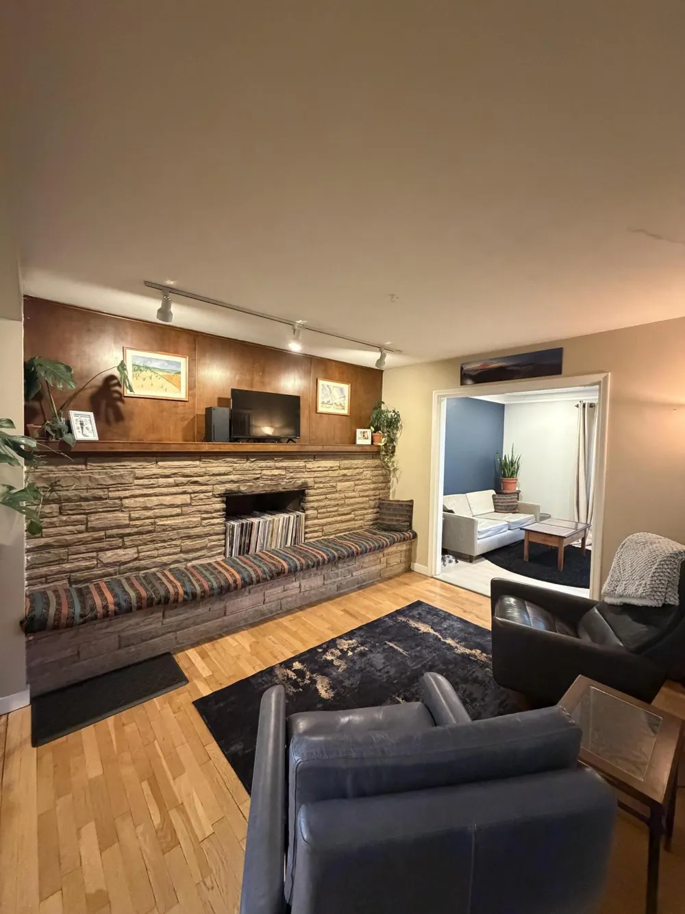 147 W 29th Street Holland City, MI 49423