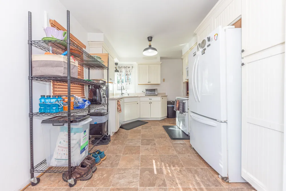 29865 Orangelawn Street Livonia City, MI 48150