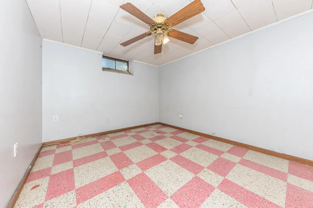 29865 Orangelawn Street Livonia City, MI 48150