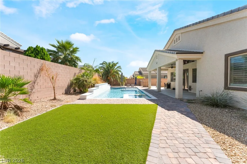 7310 Fruitful Harvest Avenue Las Vegas, NV 89131