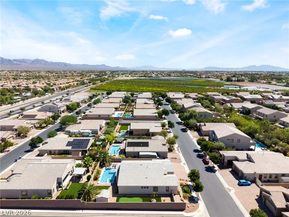 7310 Fruitful Harvest Avenue Las Vegas, NV 89131