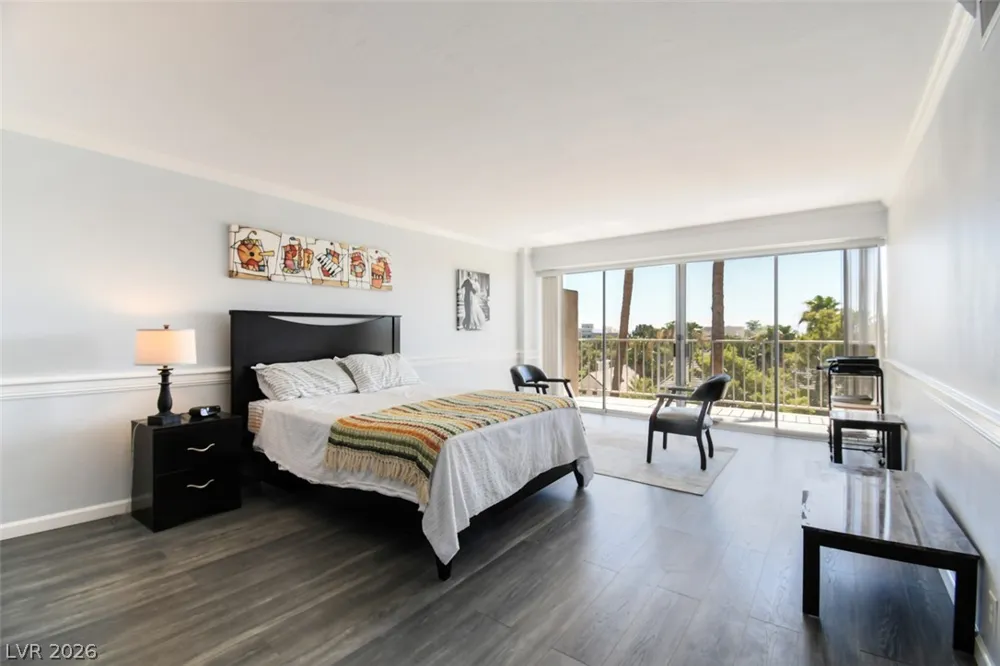 3111 Bel Air Drive #5H Las Vegas, NV 89109