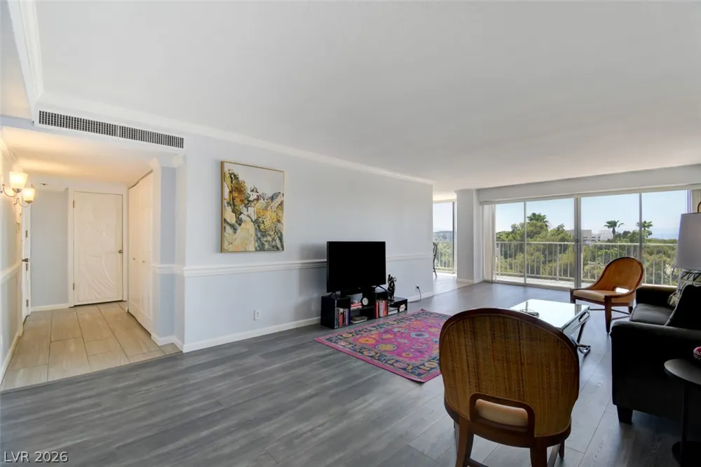 3111 Bel Air Drive #5H Las Vegas, NV 89109