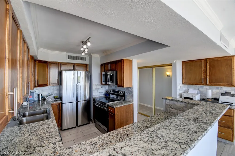 3111 Bel Air Drive #5H Las Vegas, NV 89109