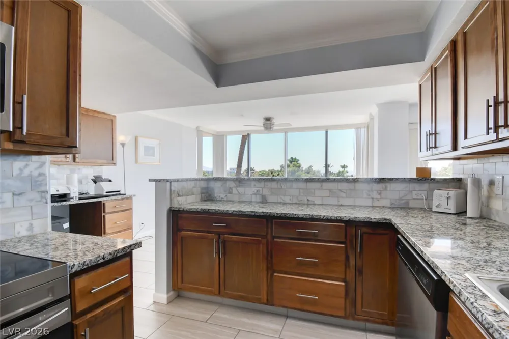 3111 Bel Air Drive #5H Las Vegas, NV 89109