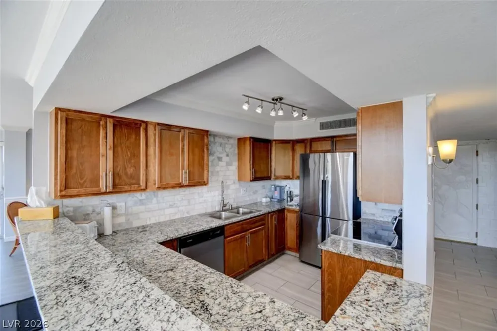 3111 Bel Air Drive #5H Las Vegas, NV 89109