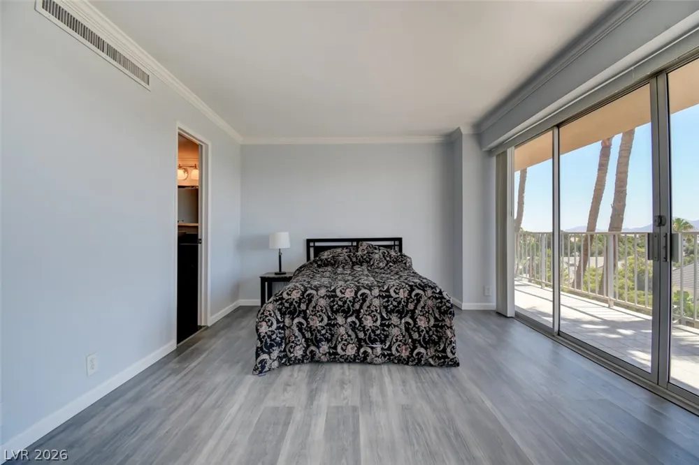 3111 Bel Air Drive #5H Las Vegas, NV 89109