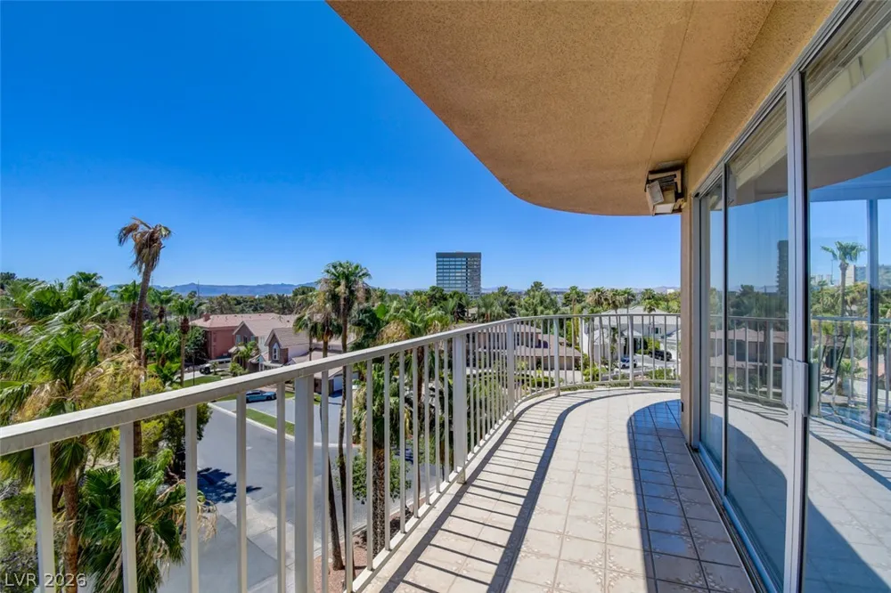 3111 Bel Air Drive #5H Las Vegas, NV 89109