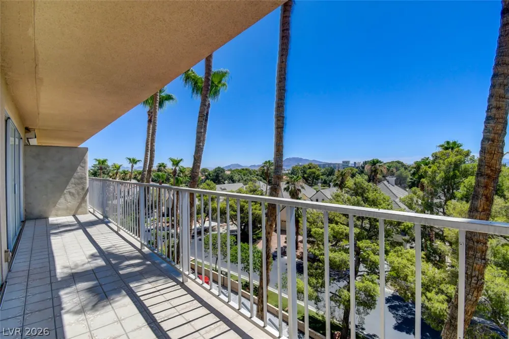 3111 Bel Air Drive #5H Las Vegas, NV 89109