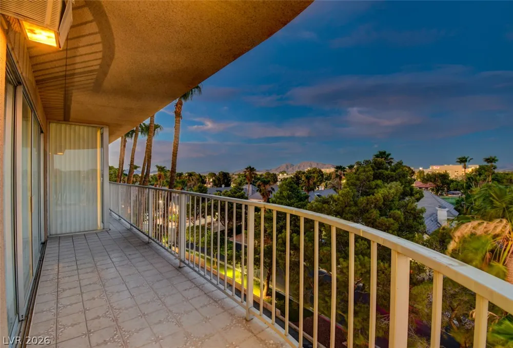 3111 Bel Air Drive #5H Las Vegas, NV 89109