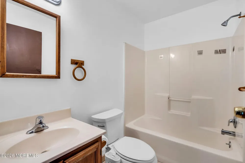 370 Cassville Road Jackson, NJ 08527