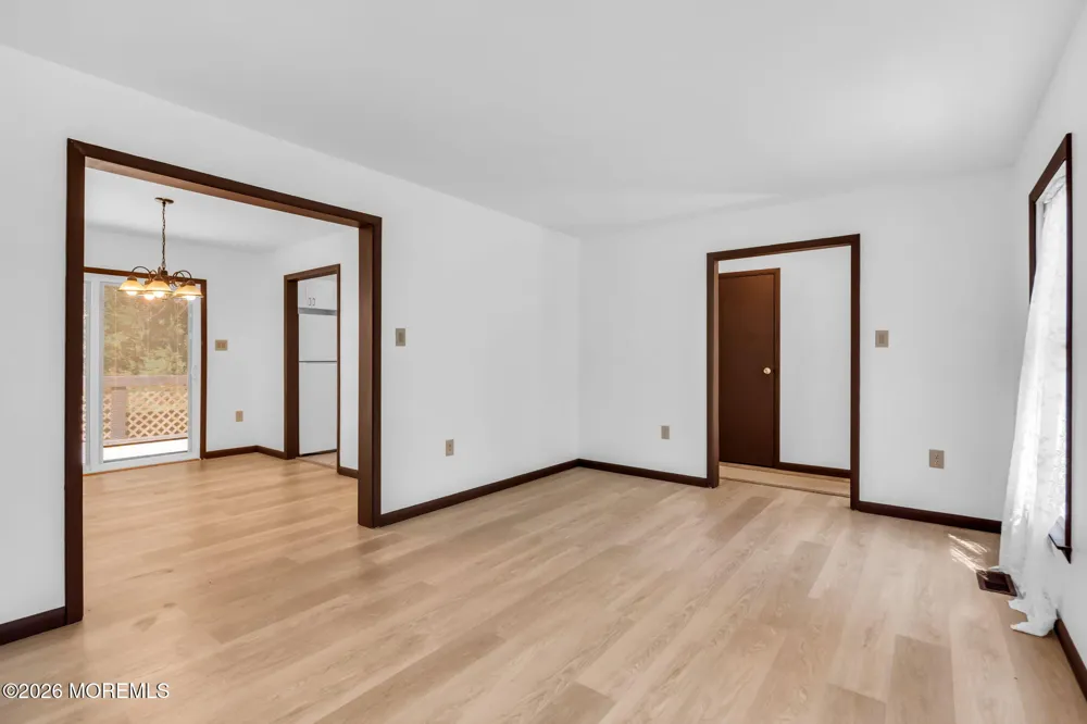370 Cassville Road Jackson, NJ 08527