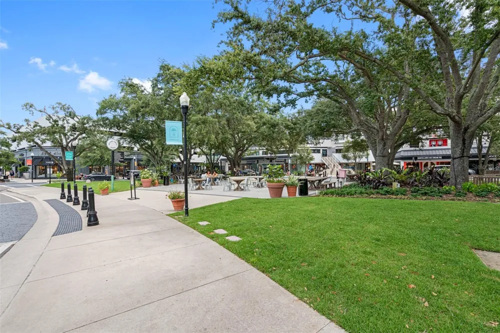 1000 W HORATIO STREET #114 Tampa, FL 33606