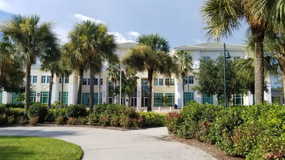 1148204404 LONGFELLOW LANE North Port, FL 34288