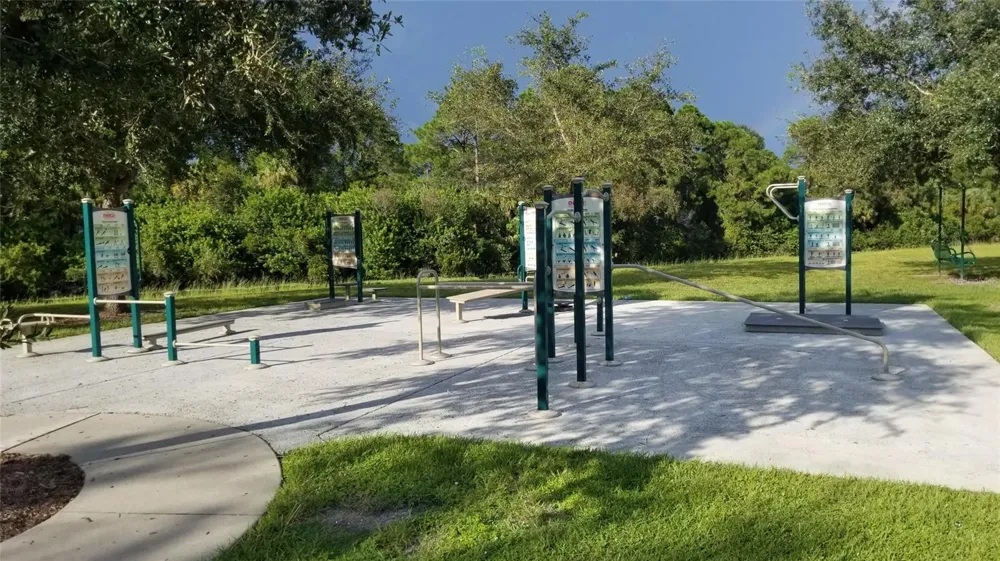 1148204404 LONGFELLOW LANE North Port, FL 34288