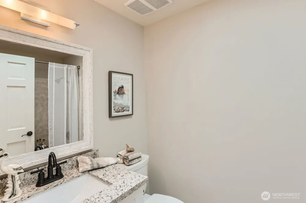 18927 SE 42nd Place Issaquah, WA 98027